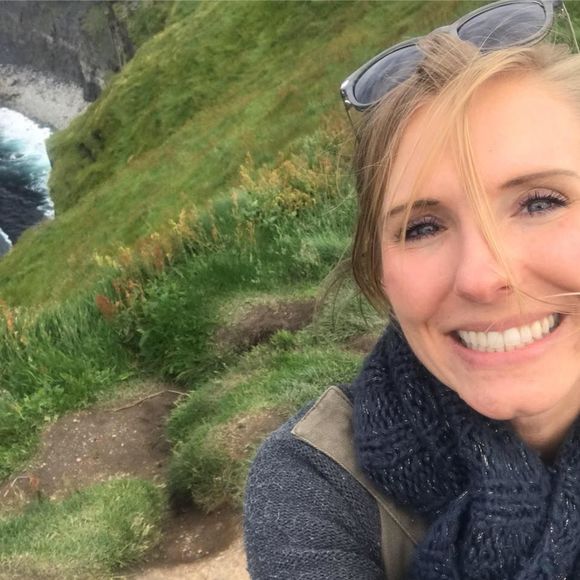 Meet your Posher, Brandy - Picture 1 of 1